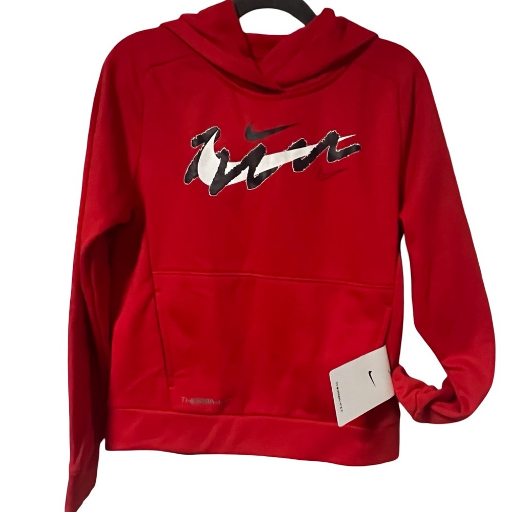 NWT Nike Kids Therma-FIT Pullover Hoodie University Red Graphic Swoosh Size 7